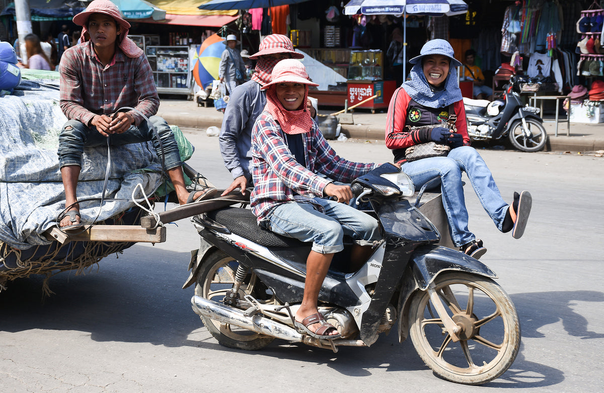 [Cambodia] Minimum wage hike will not cover workers’ basic needs