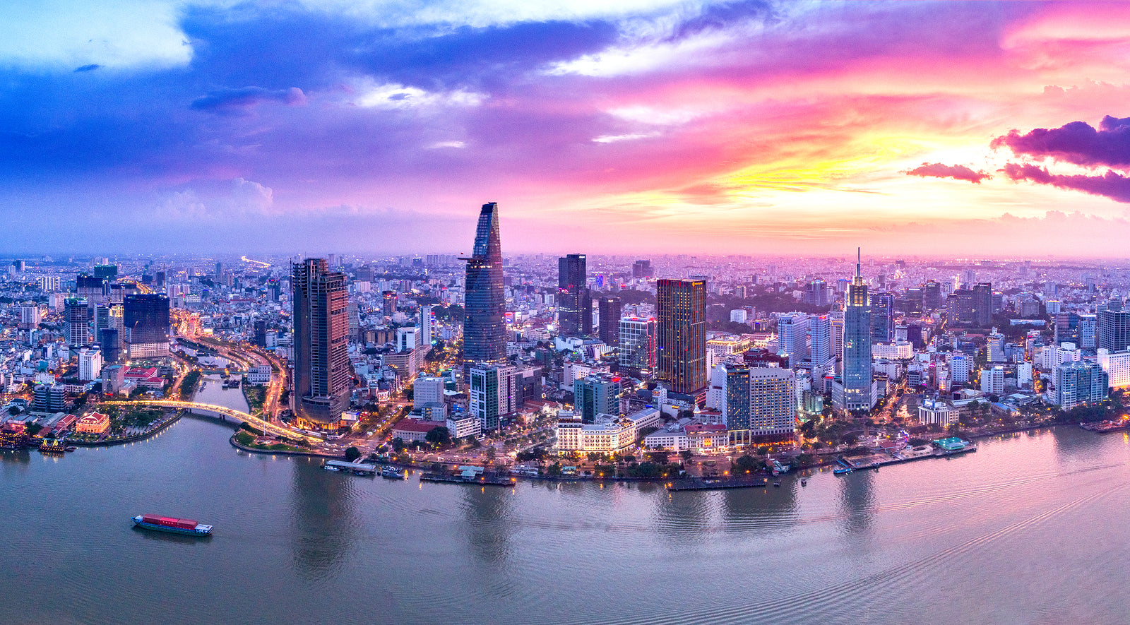 Vietnam’s economy: Last year’s achievements and this year’s aims