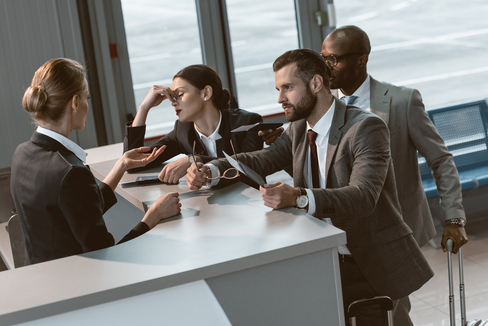 [US and UK] 25% of meetings delayed by chaotic front-desks