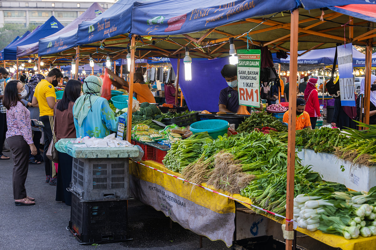 [Malaysia] Consumers say grocery costs now exceed salaries