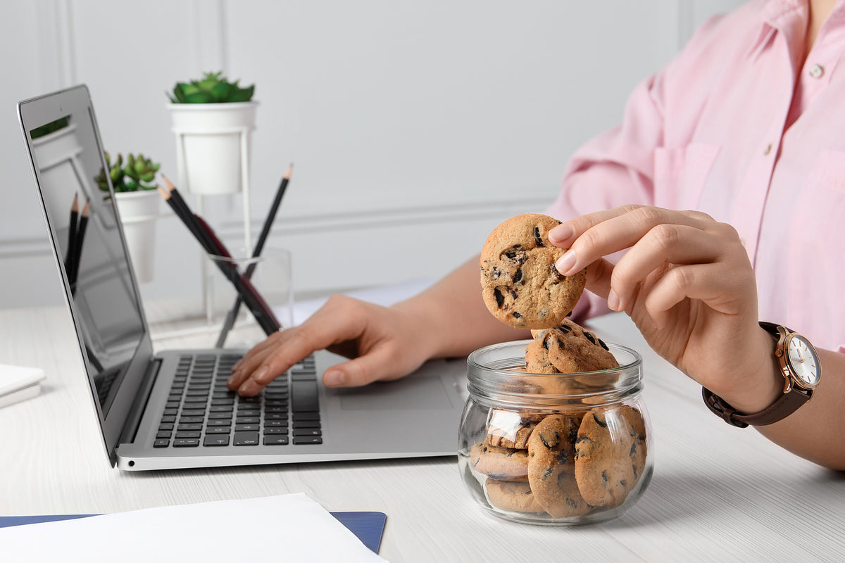 [Global] What does your workplace snack say about you?