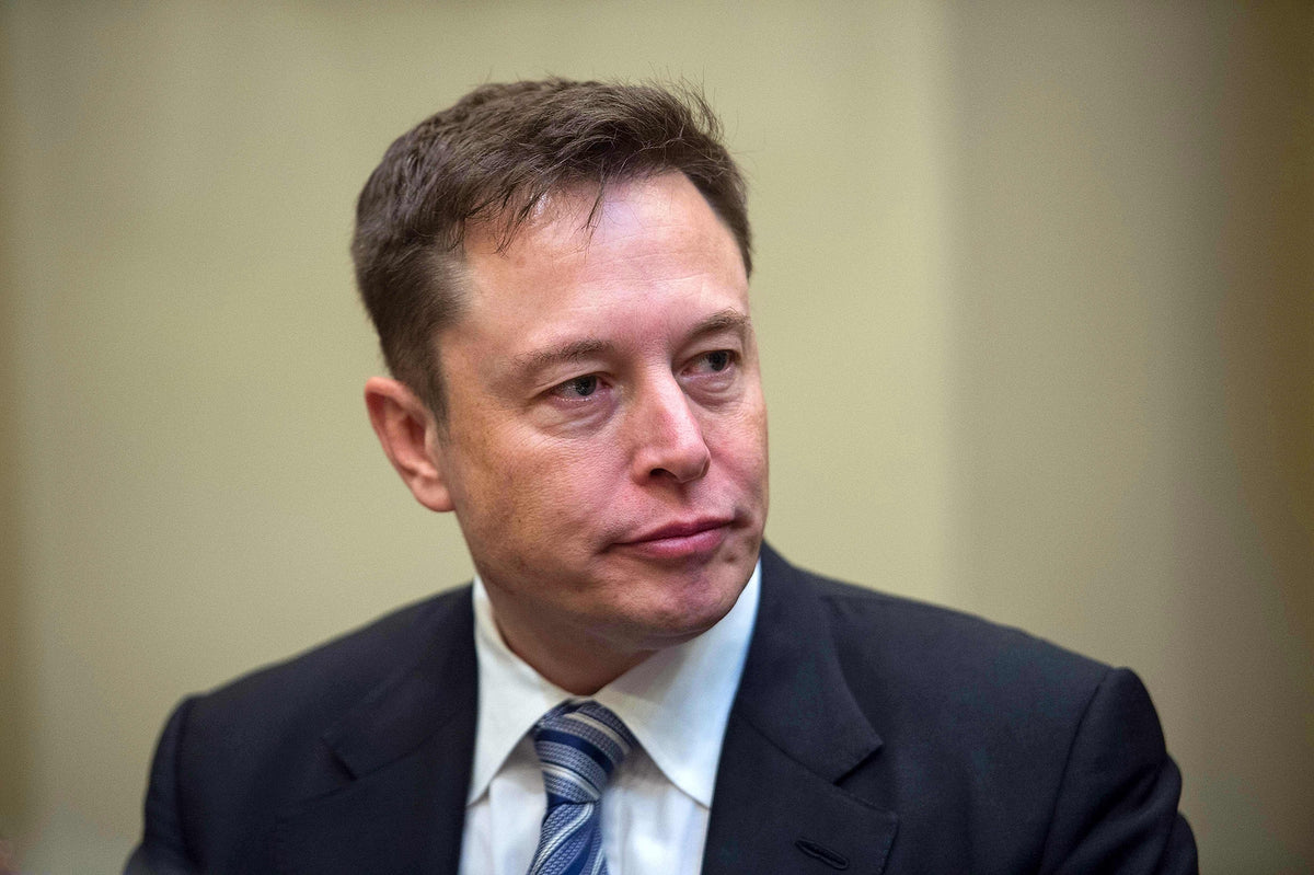 [US] Tesla must rehire worker and make Elon Musk delete tweet